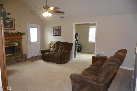 703 Apache Trl, Winder, GA 30680 photo 8