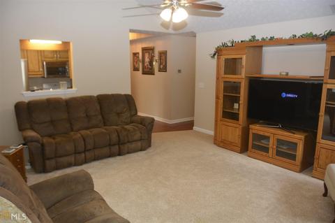 703 Apache Trl, Winder, GA 30680 photo 6