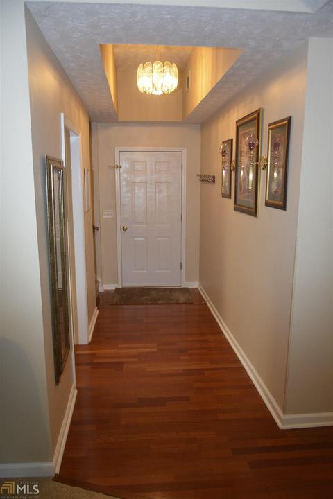 703 Apache Trl, Winder, GA 30680 photo 4