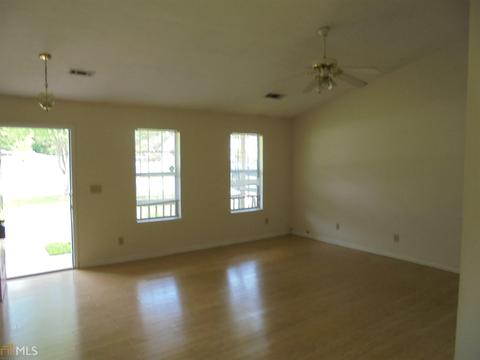 23 Constitution Ct, Mcdonough, GA 30253 photo 4