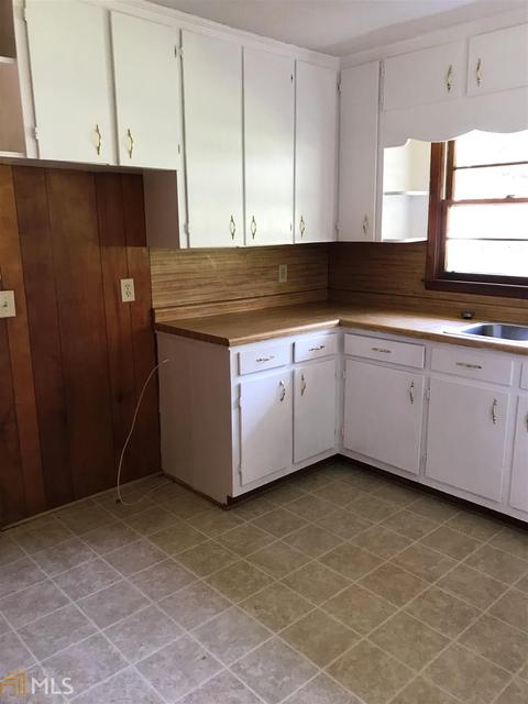 206 Baker St, Monroe, GA 30655 photo 3