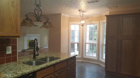 266 Thorne Wood Ln, Hampton, GA 30228 photo 5