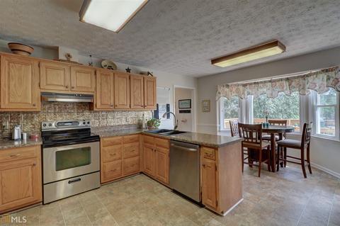 335 Bear Creek Trl, Hampton, GA 30228 photo 11