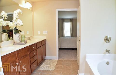 12154 Flannery Ln, Hampton, GA 30228 photo 6