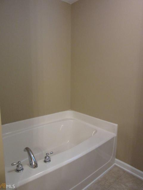 80 Cumberland Dr, Rex, GA 30273 photo 14