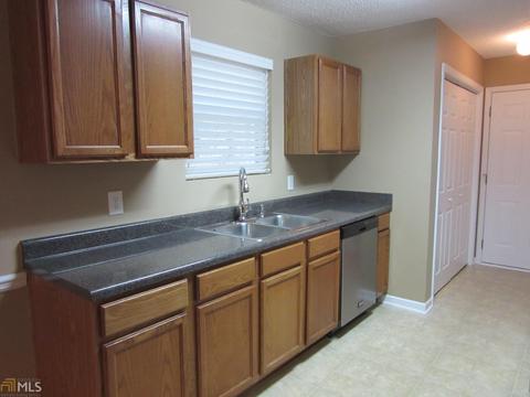 80 Cumberland Dr, Rex, GA 30273 photo 5