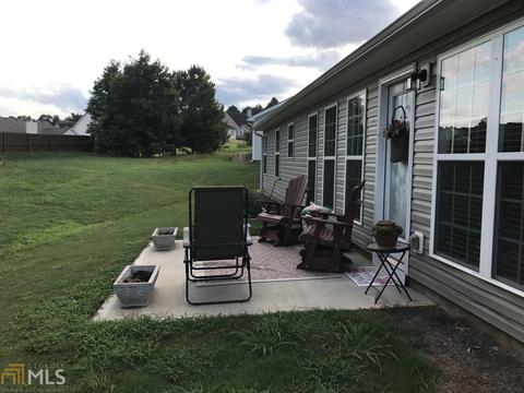 76 Colonial Ct, Jefferson, GA 30549 photo 9