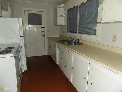 138 Youngs Mill Rd, Lagrange, GA 30241 photo 3