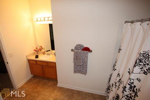 230 River Meadow Dr, Lagrange, GA 30241 photo 12