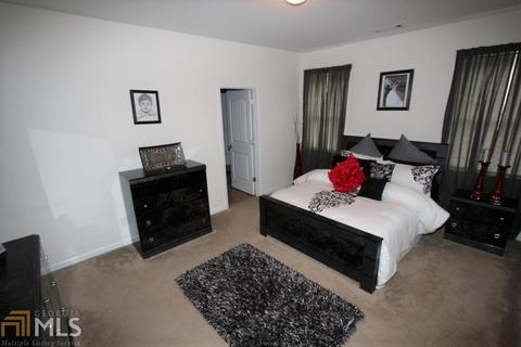 230 River Meadow Dr, Lagrange, GA 30241 photo 5