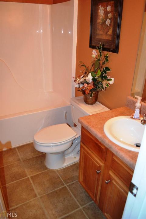 40 Trinity Ln, Covington, GA 30016 photo 13