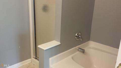 407 Hampton Green Dr, Lagrange, GA 30240 photo 15