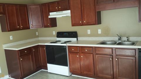 407 Hampton Green Dr, Lagrange, GA 30240 photo 11