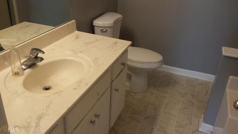 407 Hampton Green Dr, Lagrange, GA 30240 photo 13