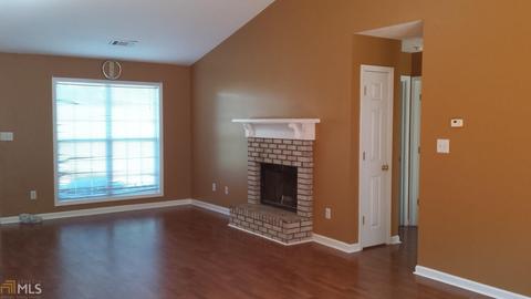 407 Hampton Green Dr, Lagrange, GA 30240 photo 5
