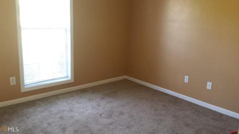 407 Hampton Green Dr, Lagrange, GA 30240 photo 9