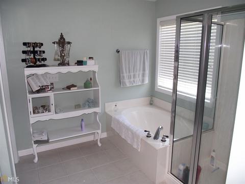 792 Scales Rd, Suwanee, GA 30024 photo 8