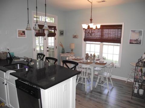 792 Scales Rd, Suwanee, GA 30024 photo 4