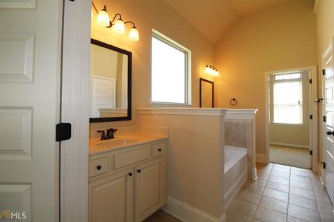 3205 Alhambra Cir, Hampton, GA 30228 photo 17