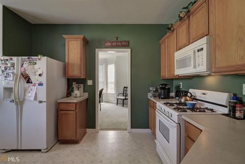 1180 Foxcroft Dr, Morrow, GA 30260 photo 9