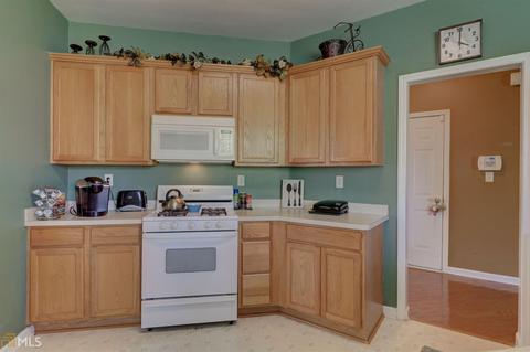 1180 Foxcroft Dr, Morrow, GA 30260 photo 8