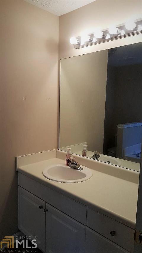 170 Cambridge Way, Covington, GA 30016 photo 9