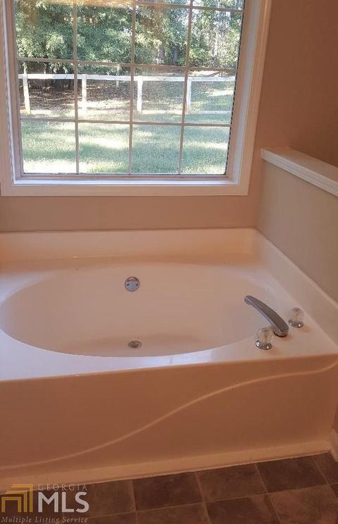 170 Cambridge Way, Covington, GA 30016 photo 11