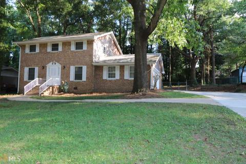 1379 John Roberts Dr, Morrow, GA 30260 photo 1