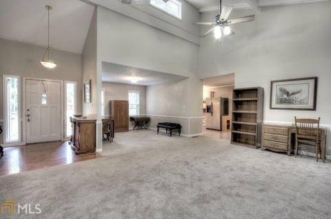 10 Deer Run Ln, White, GA 30184 photo 3