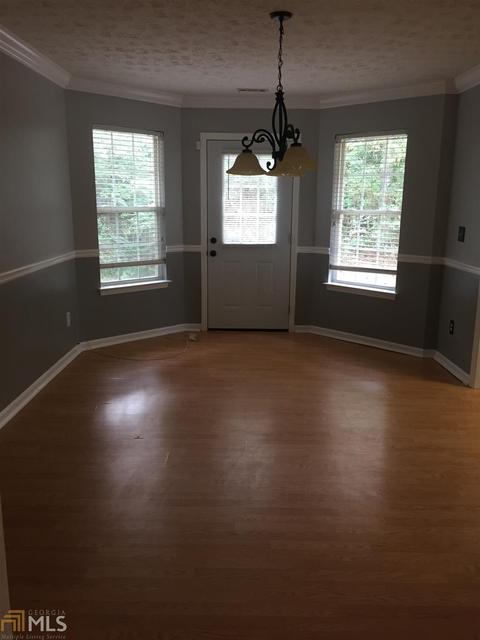 140 Whispering Pines Dr, Covington, GA 30016 photo 4