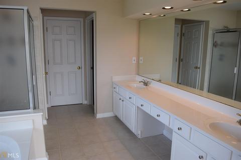 550 Midhurst, Suwanee, GA 30024 photo 17