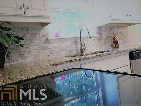 655 Rocky Point Rd, Covington, GA 30014 photo 9