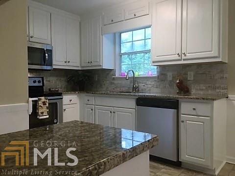 655 Rocky Point Rd, Covington, GA 30014 photo 11