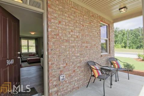 76 Euston Ct, Jonesboro, GA 30238 photo 2