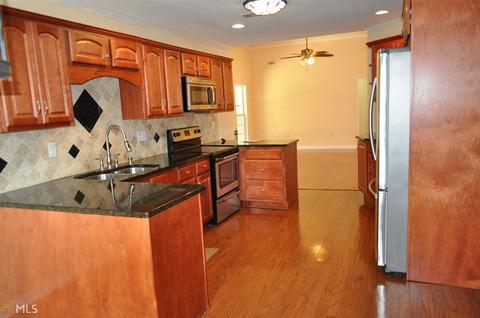 104 Hunters Ln, Lagrange, GA 30240 photo 2
