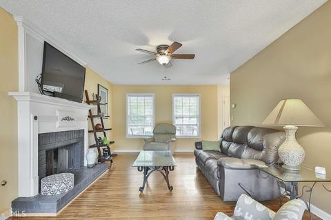 340 Peachtree Cir, Hampton, GA 30228 photo 5