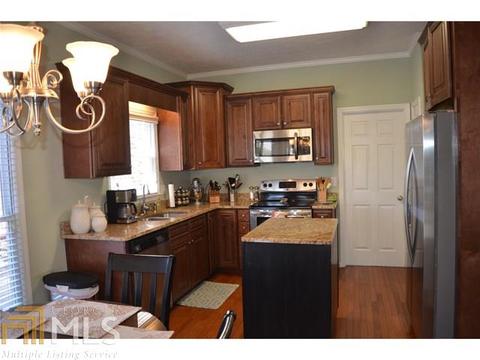 138 Sunny Point Cir, Lagrange, GA 30240 photo 7