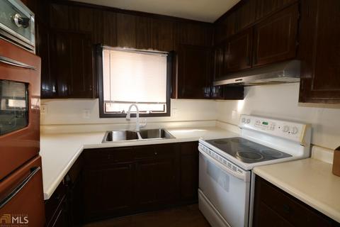 1267 Kingston Rd, Morrow, GA 30260 photo 4