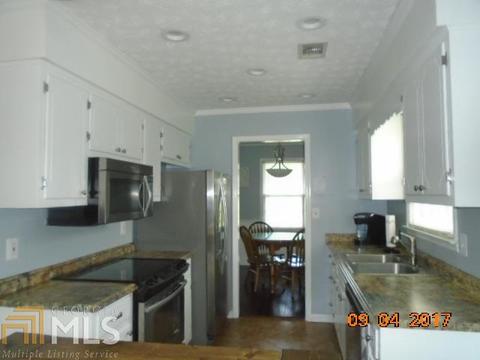 107 Meadowland Trl, Lagrange, GA 30240 photo 3
