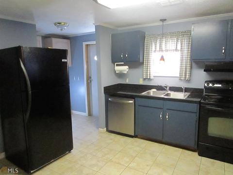 98 Sears Dr, Comer, GA 30629 photo 3