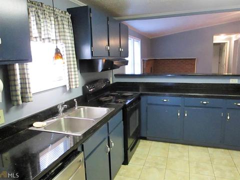 98 Sears Dr, Comer, GA 30629 photo 5