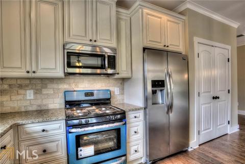 413 E Gate Trl, Ball Ground, GA 30107 photo 2