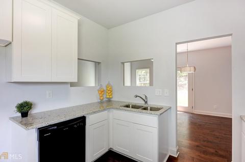 6967 Misttop Loop, Fairburn, GA 30213 photo 18