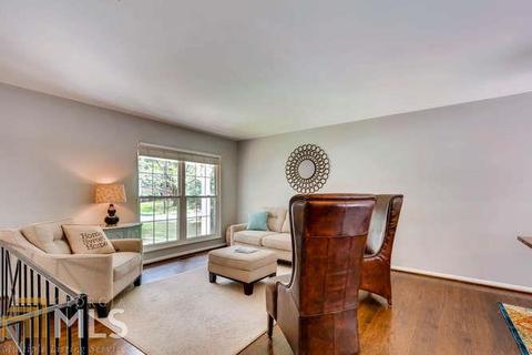 3814 Captain Dr, Chamblee, GA 30341 photo 2