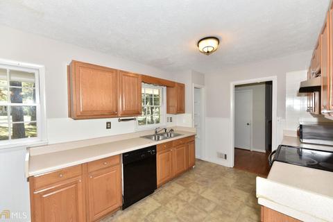 3149 Robin Ln, Duluth, GA 30096 photo 9