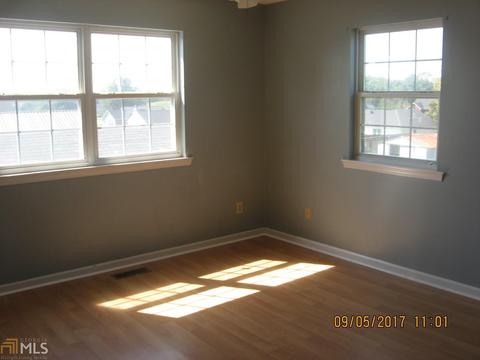 87 Smith St, Royston, GA 30662 photo 4