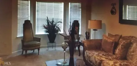 210 Oak Mnr, Covington, GA 30016 photo 8