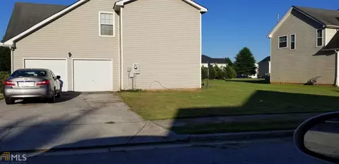 210 Oak Mnr, Covington, GA 30016 photo 3