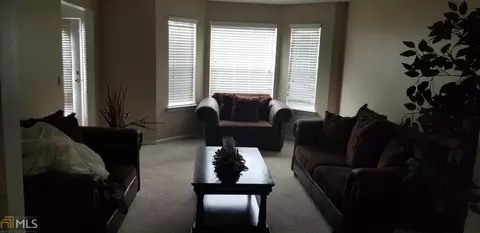 210 Oak Mnr, Covington, GA 30016 photo 6