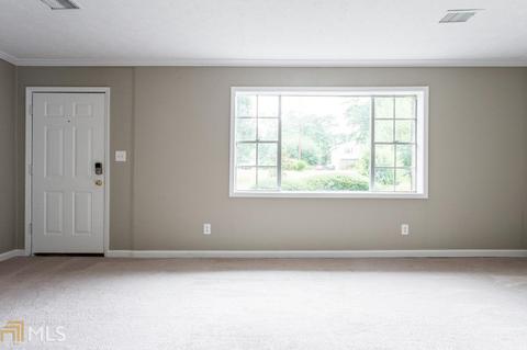 2889 Winchester Ct, Duluth, GA 30096 photo 2